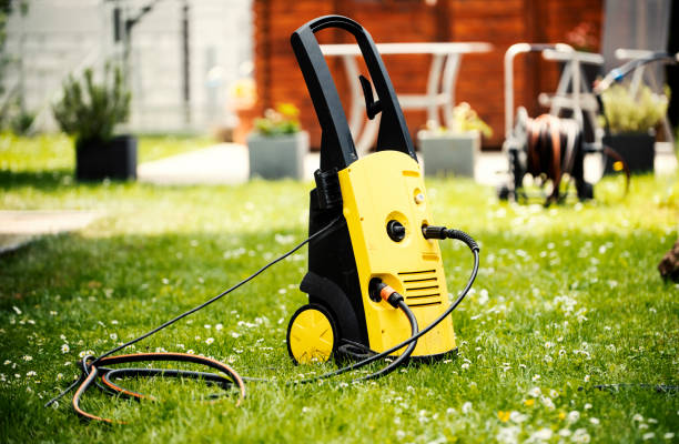 Best Oil Spill Cleanup  in Massillon, OH